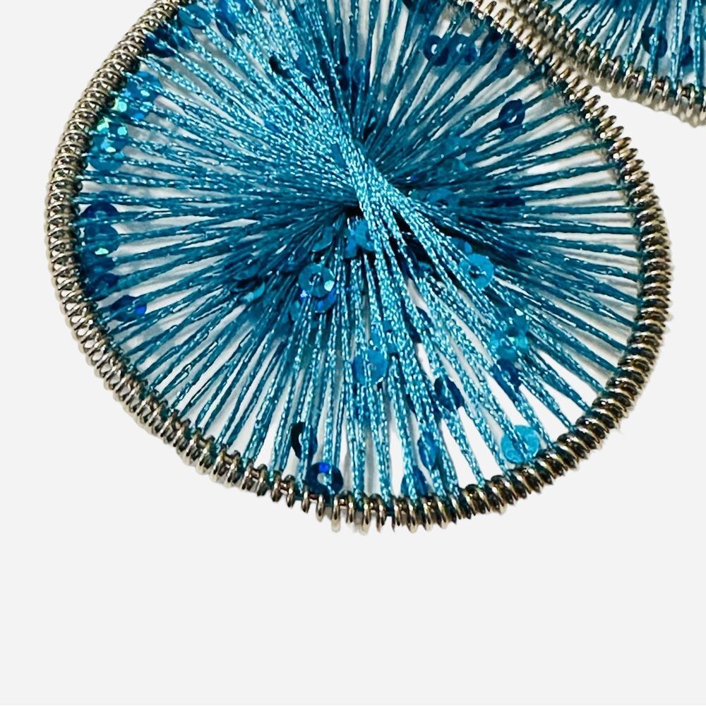 Large Thread Sequins Teardrop Statement Earrings Silver Tone - Picture 3 of 4